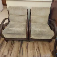 مبل چهار نفره و دو صندلی