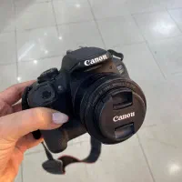 دوربین کانون ۷۰۰دی با لنز ۵۰