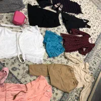 تعدادی لباس دخترانه حدود ۹سال|کفش و لباس بچه|شیراز, شهرک گلدشت محمدی|دیوار