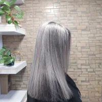خدمات  رنگ و لایت تخصصی و کراتین احیا و صافی|خدمات آرایشگری و زیبایی|تهران, سعادت‌آباد|دیوار
