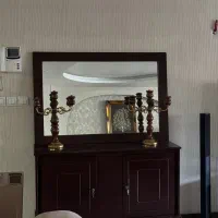آینه و کنسول