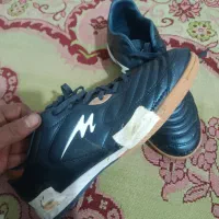 کفش فوتسال merooj و Dfeno