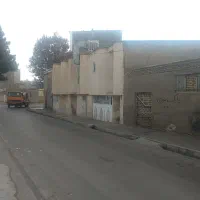 منزل ویلایی مناسب سکونت،کارگاه خیاطی، انباری کالا