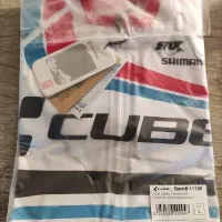 پیراهن و شورت دوچرخه سواری برند CUBE