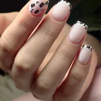 مرکز تخصصی ناخن