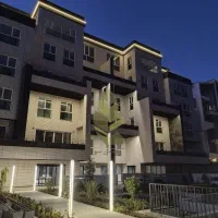 200-متر-تراس-آپارتمان-کوی-مهر-آسمان-15