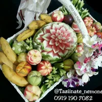 حکاکی هندوانه ومیوه آرایی شب یلدا|خدمات پذیرایی، مراسم|محمدیه-قزوین, |دیوار