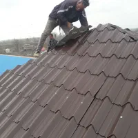 نجاری و سربندی و حلب زنی و سقف کاذب