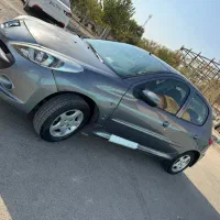 207 بدون رنگ