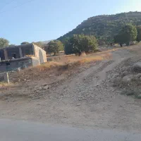 زمین مسکونی، دارای آب و برق و گاز