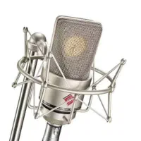 میکروفونNeumann Tlm103،کارت صدا،     مانیتورینگ