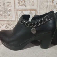 پوتیین|کیف، کفش، کمربند|تویسرکان, |دیوار