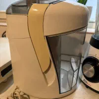 آبمیوه گیری سانی