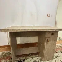 میز تحریر یا کامپیوتر