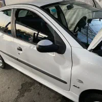 پژو ۲۰۶ اتوماتیک تیپ ۶ بی رنگ بی خط و خش