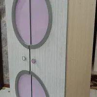 کمد نوجوان دخترانه