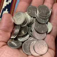 ۴۰ عدد سکه ۱۰۰ دینار عراقی