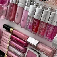 فروش انواع  لوازم آرایشی بهداشتی