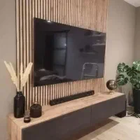 نصاب نصب پایه دیواری براکت تلویزیون به روی .دیوار