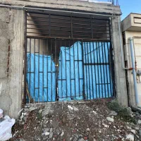 درب پارکینگ در حد نو