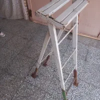 چهارپایه دست سازفلزی تاشو.گتوند
