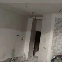 ب یک گچساز و وردست نیازمندیم