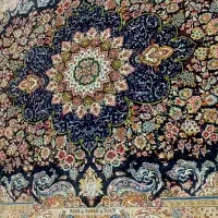 فرش دو متری|فرش|ری, سیزده آبان|دیوار