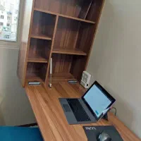 میز تحریر و کامپیوتر تاشو