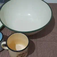 قابلمه لعابی و کاسه بزرگ|ظروف پخت‌وپز|گنبد کاووس, |دیوار