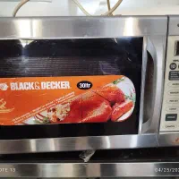 ماکروفر black decker