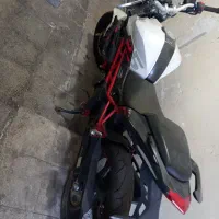 بنلی 250 سفید