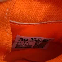 کتونی فوتبالی سایز ۳۹|ورزش‌های توپی|تهران, شکوفه|دیوار