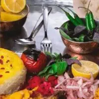 استخدام نیروی کار آقا و خانم در رستوران