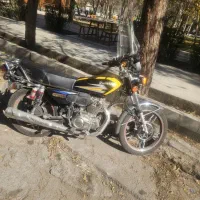 موتور پیشرو ۲۰۰ در حد نو ۱۴۰۴ برج ۷