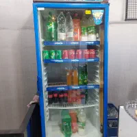 یخچال کبابی ویترینی ویک یچال ایستاده بافرساندویچ