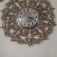 ساعت دیواری