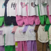 پوشاک بچگانه