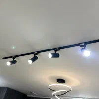 یه تعداد کلید پریز و لامپ و سه شعله و سیم کشی برق|مصالح و تجهیزات ساختمان|فومن, |دیوار