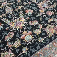 دو عدد فرش 6متری2عدد و 9متری یک عدد