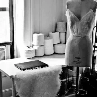 استخدام الگوساز و برشکار در مزون زنانه|استخدام صنعتی، فنی، مهندسی|تهران, فرمانیه|دیوار