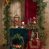 دیزاین یلدایی با گل ارایی و بادکنک آرایی