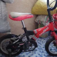 دوچرخه سایز ۱۲بدنه سالم لاستیک ترمز نیازمند تعمیر|دوچرخه، اسکیت، اسکوتر|ری, شهادت|دیوار