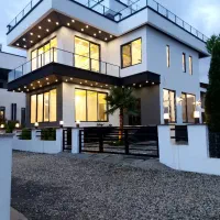 نخ-شمال-330مترزمین-450-بنا-منطقه-تهرانی-نشین