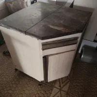 کابینت آهنی سه گوش