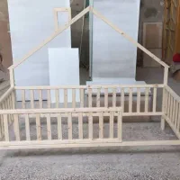 تخت کلبه مونته سوری چوبی کمد دراور|تخت و صندلی بچه|تهران, یافت آباد جنوبی|دیوار