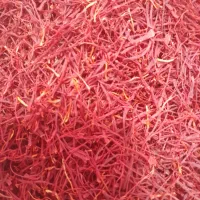 3 کیلو ریشه امسالی پرقرمزی