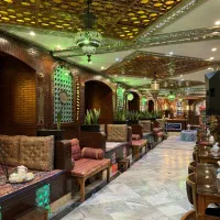 200-متر-سفره-خانه-سنتی-با-لوازم-کامل-جواز-دار