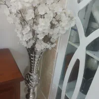 گل وگلدان