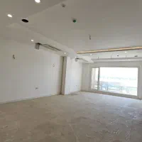 آپارتمان200متر*3خواب*کلیدنخورده*بر اصلی سالاریه