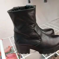 کفش‌های تمیز|کیف، کفش، کمربند|رشت, شهرک شهید مفتح|دیوار